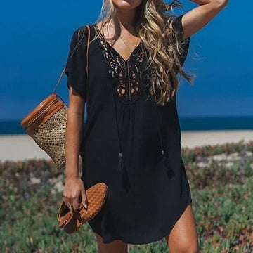 Copricostume da donna – Vestibilità comoda – Tessuto morbido e traspirante – Scollo a V in crochet – Laccetti con nappine