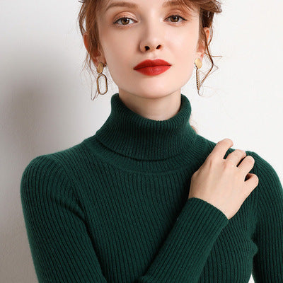 Maglione da donna in lana a collo alto