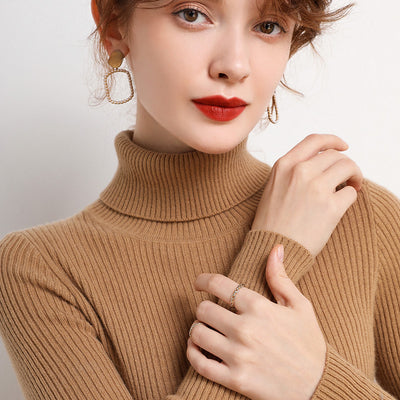 Maglione da donna a collo alto, stile semplice e raffinato